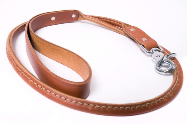 Kožené vodítko zaoblené - 0009d6cc5c5806327723cbe79