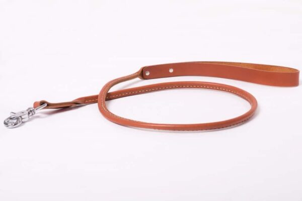 Kožené vodítko zaoblené - 40dac5b1bc86f9c083ec3ee11