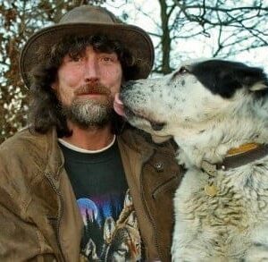 Jakou šířku obojku na psa vybrat? Rudolf Desenský doporučuje